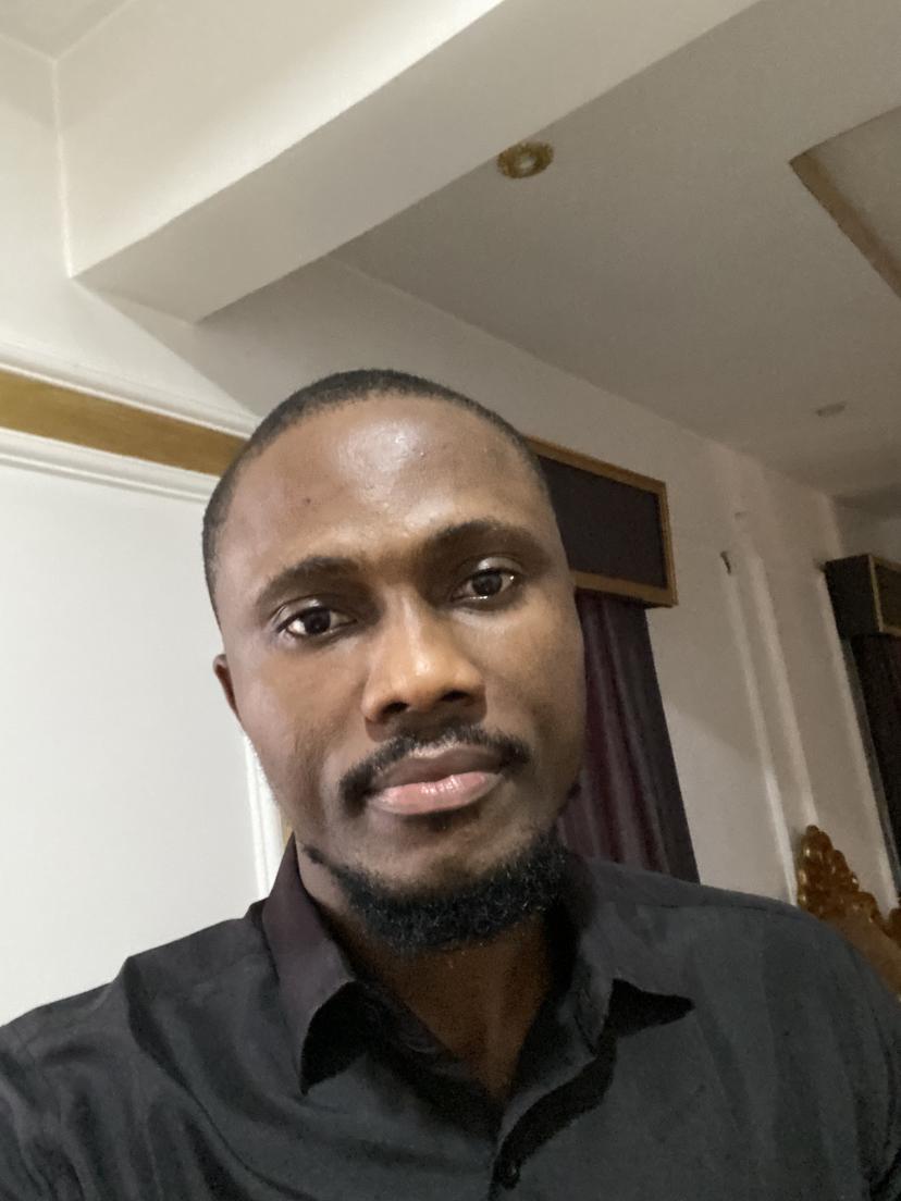Chukwuebuka - Full Stack Developer